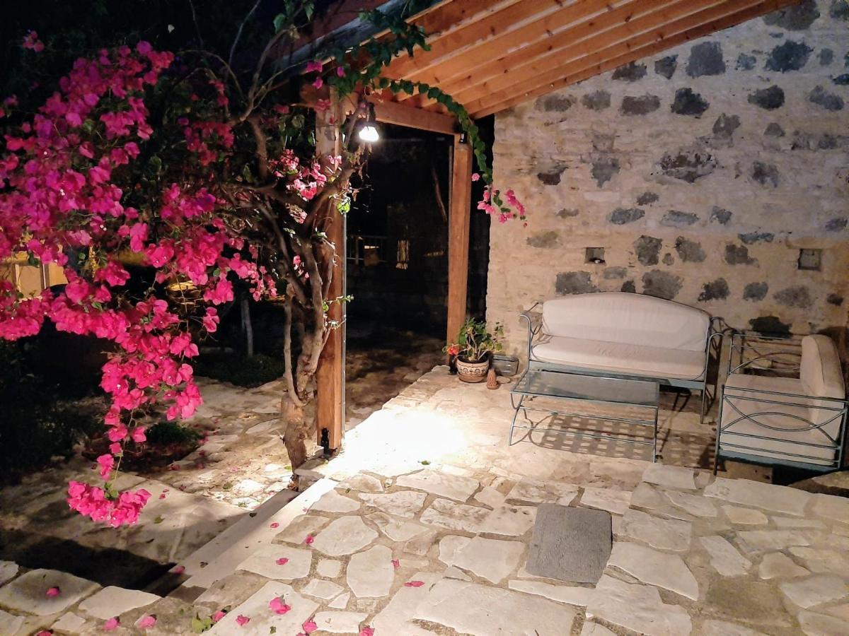 Blue Cottage Apsiou Ngoại thất bức ảnh