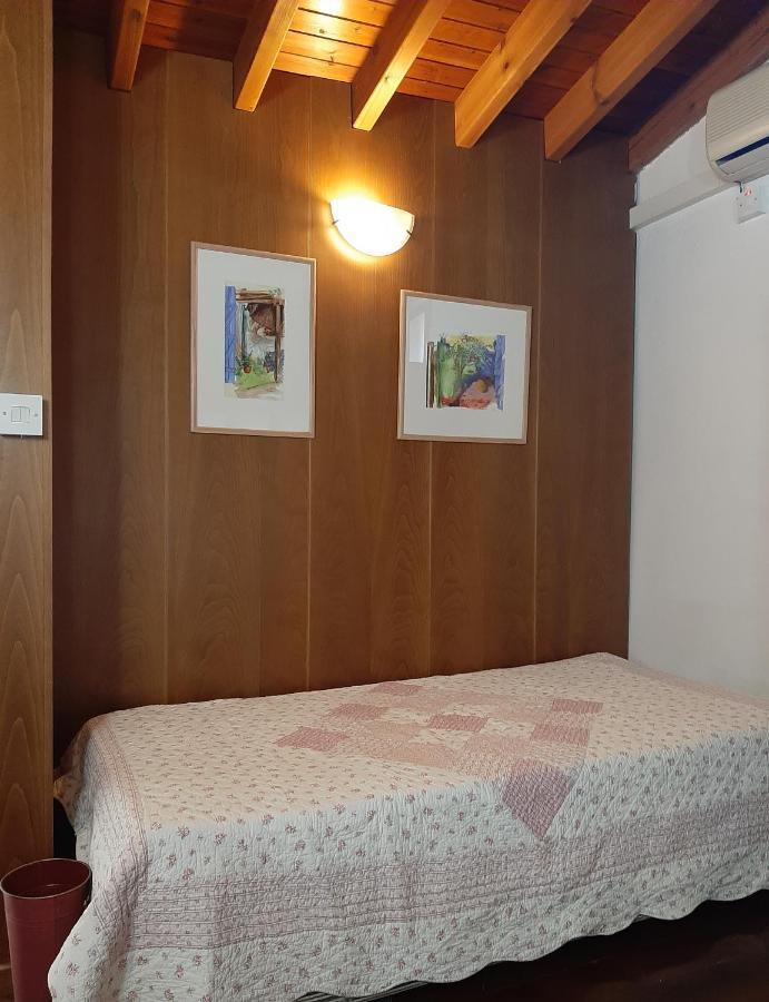 Blue Cottage Apsiou Ngoại thất bức ảnh