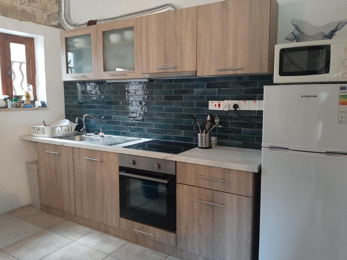 Blue Cottage Apsiou Ngoại thất bức ảnh
