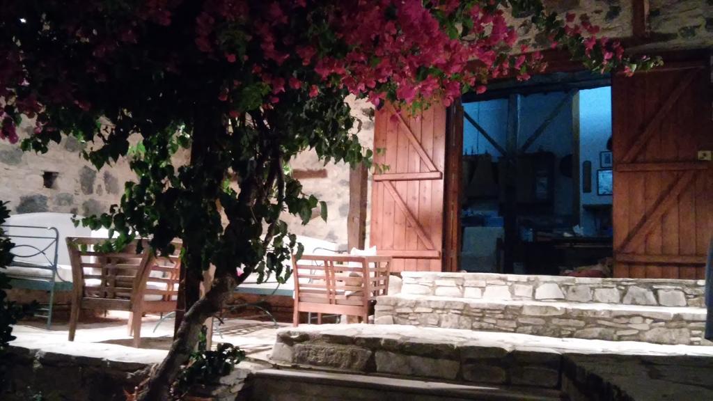 Blue Cottage Apsiou Ngoại thất bức ảnh