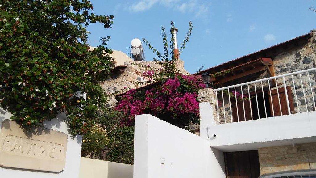 Blue Cottage Apsiou Ngoại thất bức ảnh